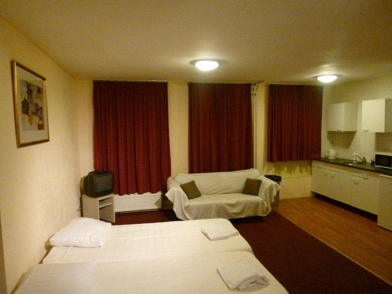 Hotel Calisto Άμστερνταμ Δωμάτιο φωτογραφία
